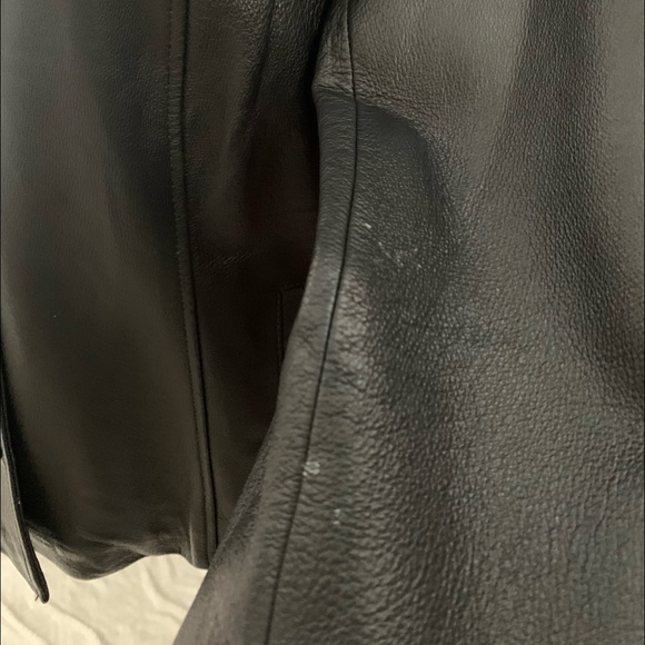 🦇 Vintage 90’s Leather Jacket 🦇 - Picture 8 of 12